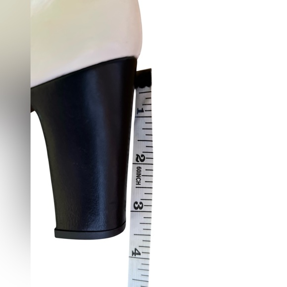 Retro Chunky Heel Penny Loafer in Black & White by Rush Hour, Size 8 - Picture 11 of 13